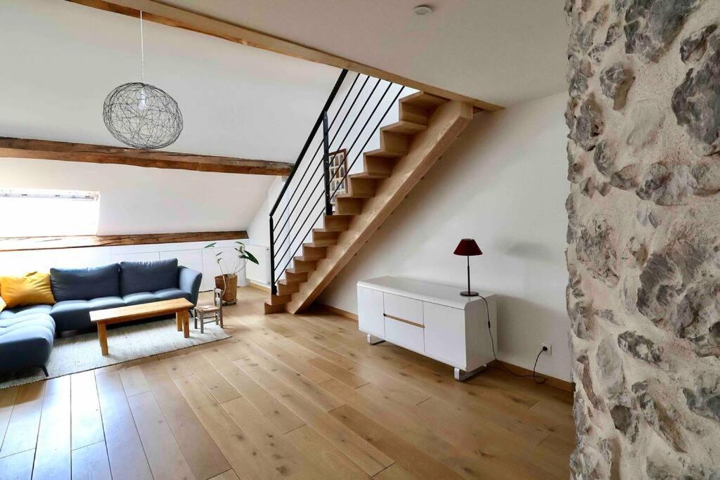 Les Hauts Du Chateau Chambery Exterior photo